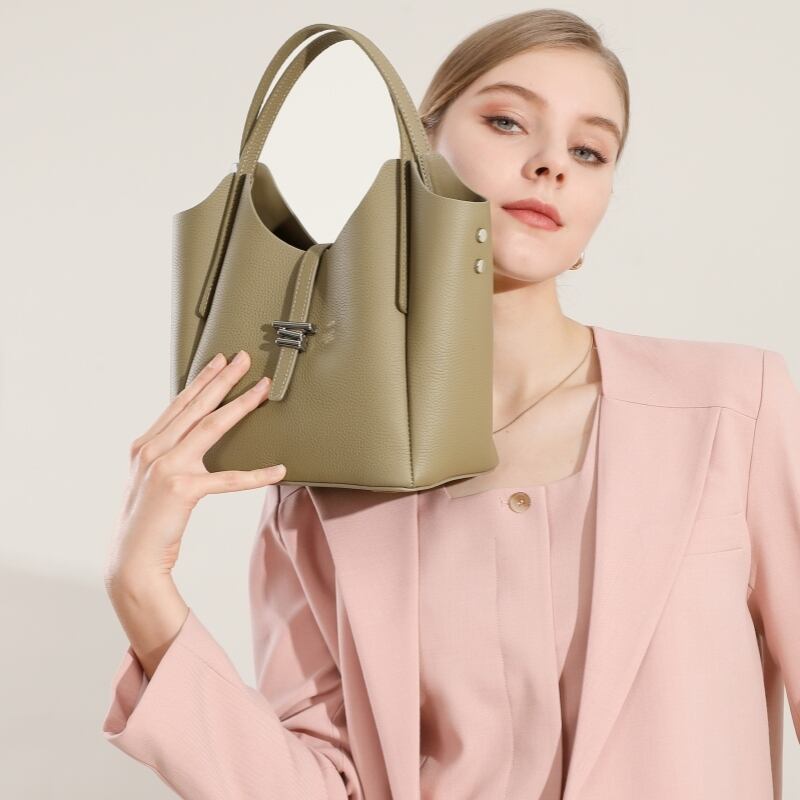 本革トートバッグ ショルダーバッグ レディース ハンドバッグ