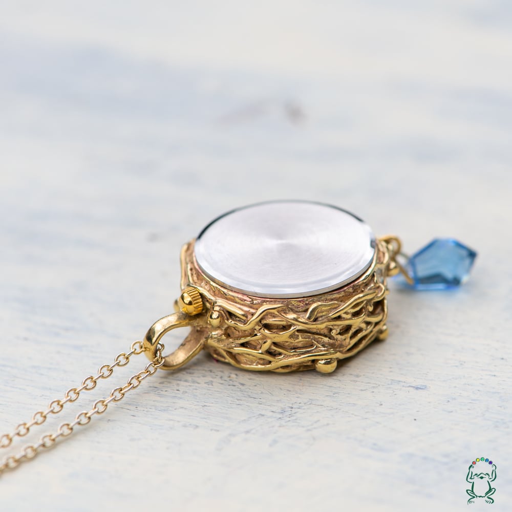 ブルースカイネックレス時計Sパステルブルー | カエルの時計屋さん