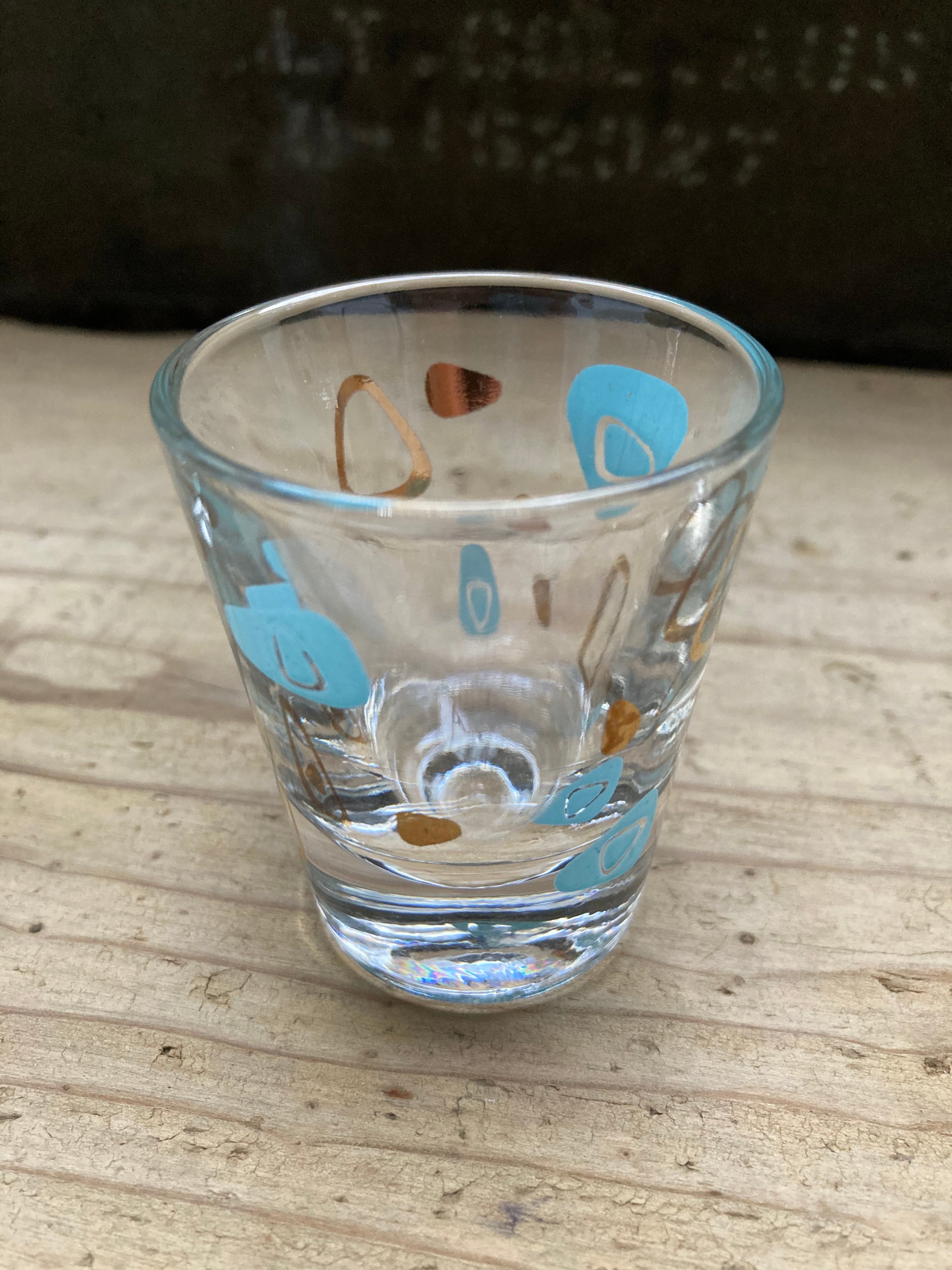 50s VINTAGE shot glass   (beady antiques)