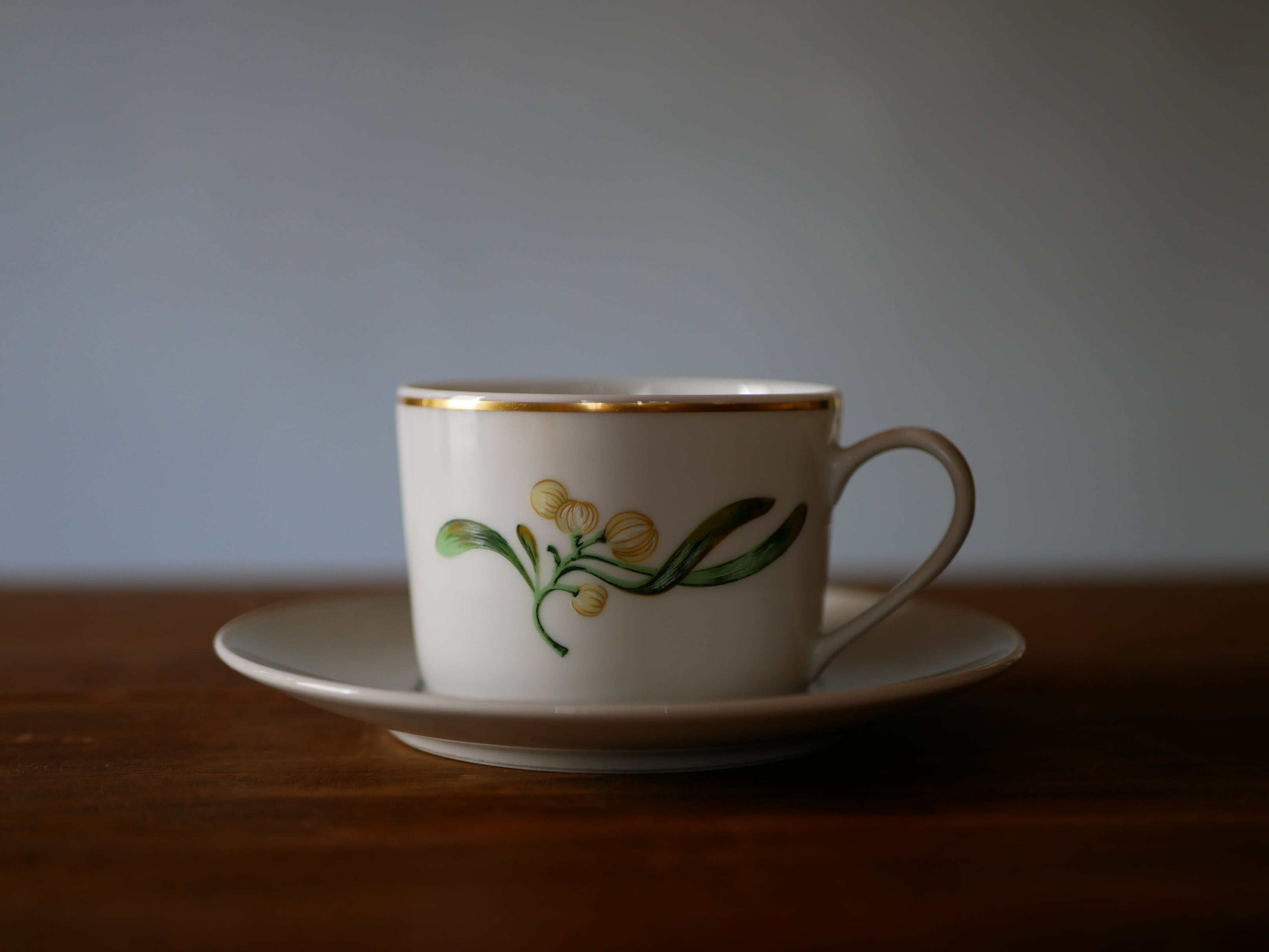 仏・リモージュカステルのカップ２客 仏・リモージュカステルのカップ2客 - メルカリ