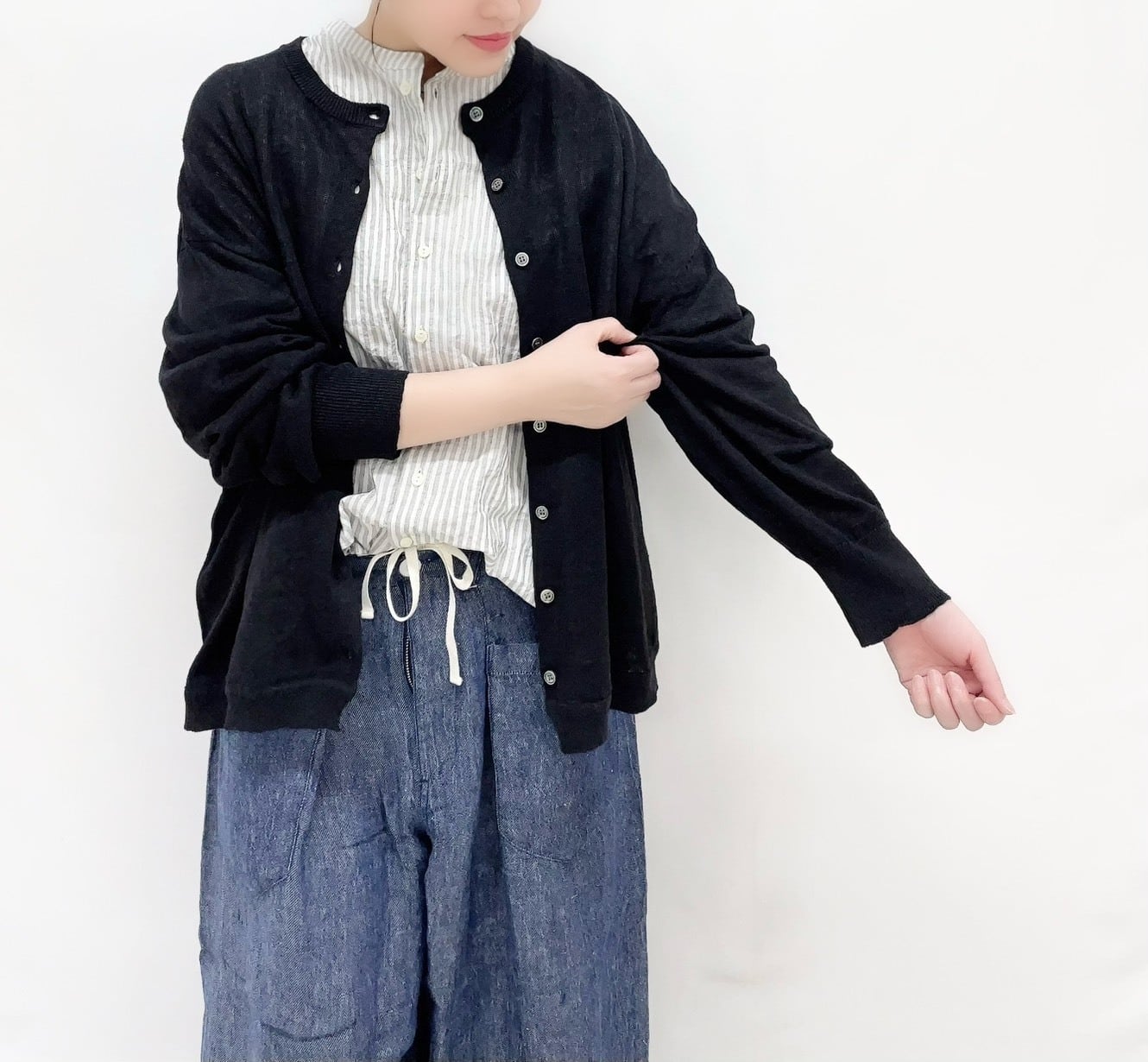 未使用級♡ブルネロクチネリ リネンシルク スパンコール クルーネックカーディガン BRUNELLO CUCINELLI(ブルネロクチネリ) カーディガン(レディース