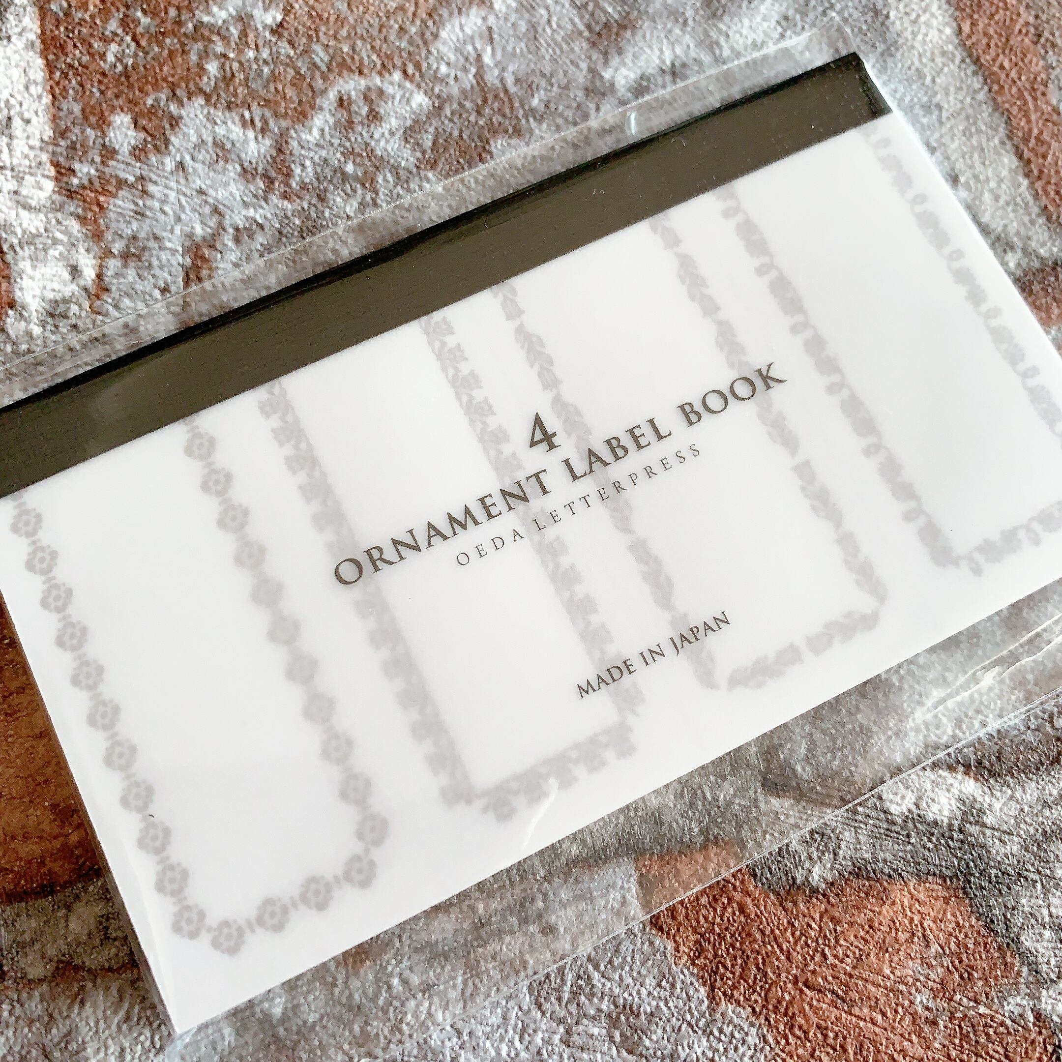 4 ornament label book【frame/Black・Bronze】活版印刷 ラベルブック