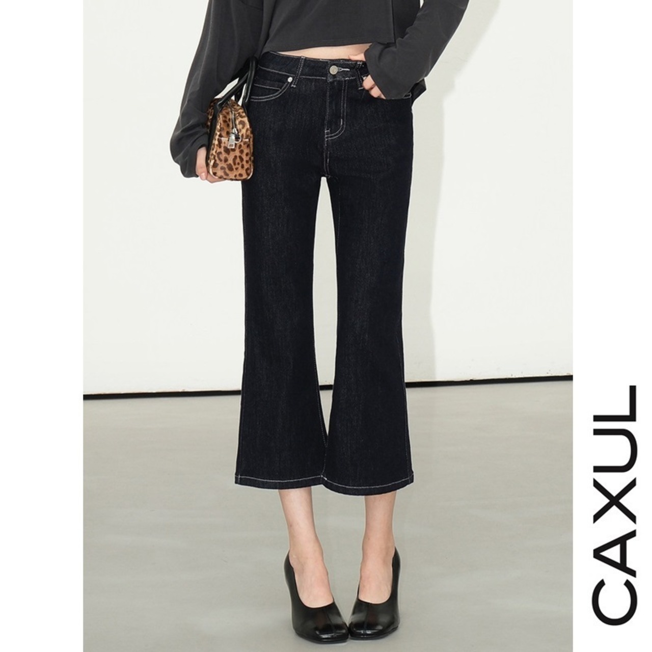 Low Rise Cropped Flare Denim