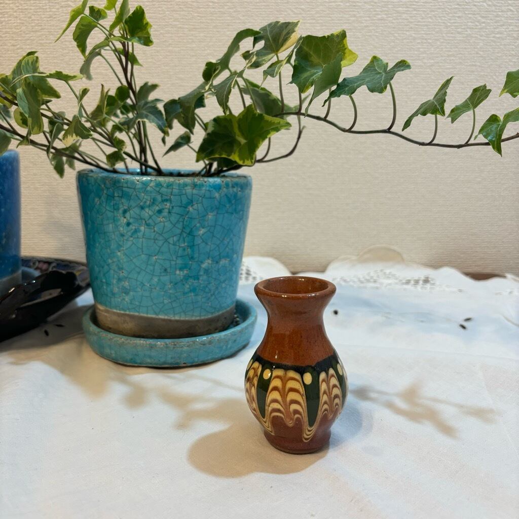 ハンガリー 手描き フラワーベース 水差し 茶 | kolbenova