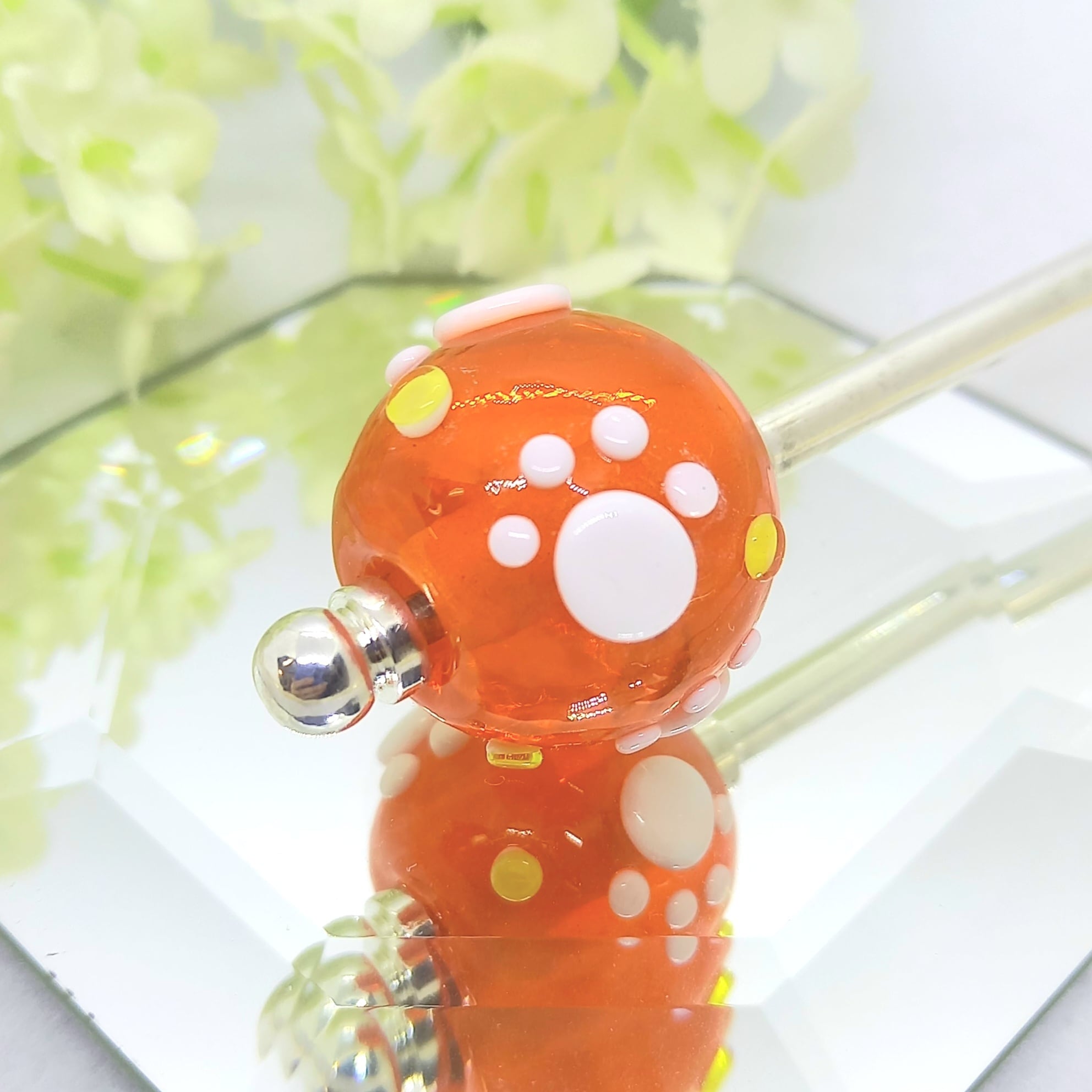 肉球模様のとんぼ玉・簪 ~オレンジ 肉球模様のとんぼ玉・簪 ~オレンジ