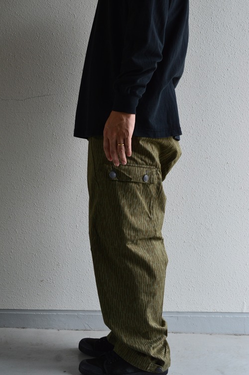 East German Army 1980's "NVA Raindrop Camo Field Cargo Trouser Dead Stock 旧東ドイツ軍 1982年製