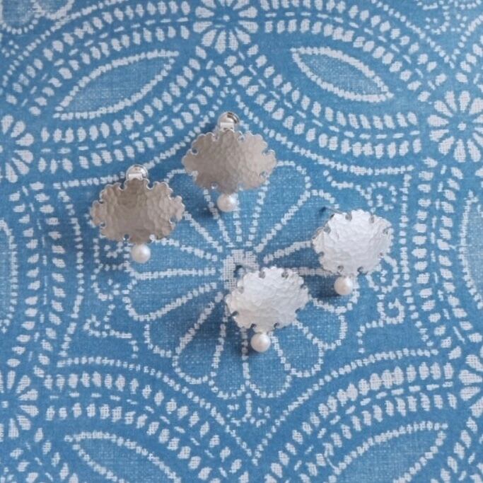 ＊ゆきわもん＊　ピアス  / イヤリング（小）