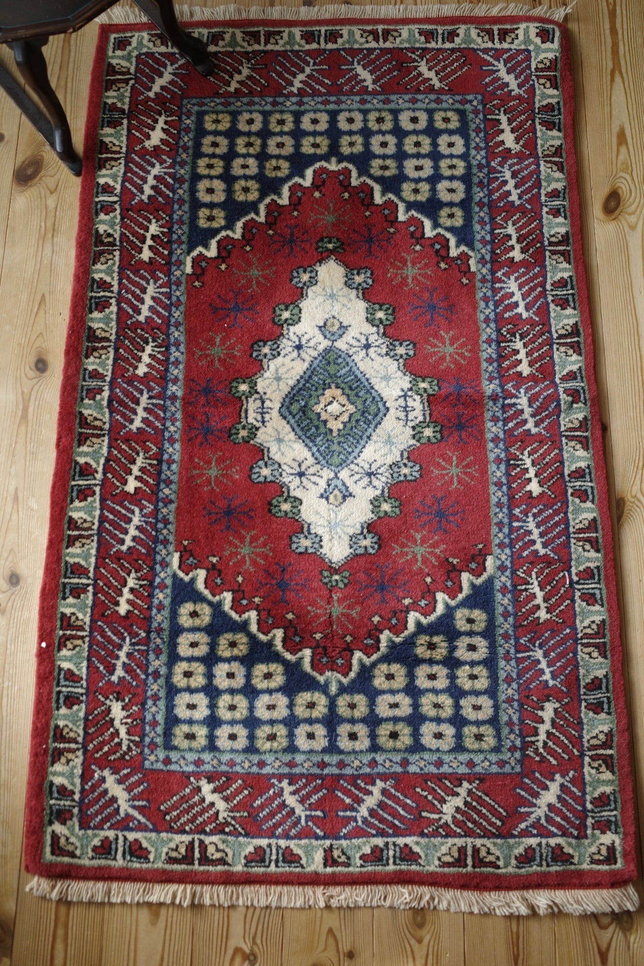 Kula vintage rug | Koreniwa vintagerug