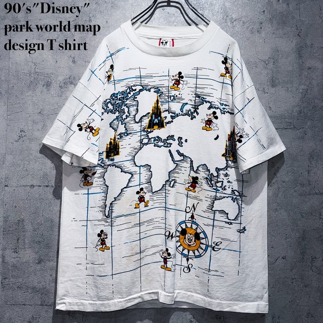 90's"Disney"park world map design T shirt