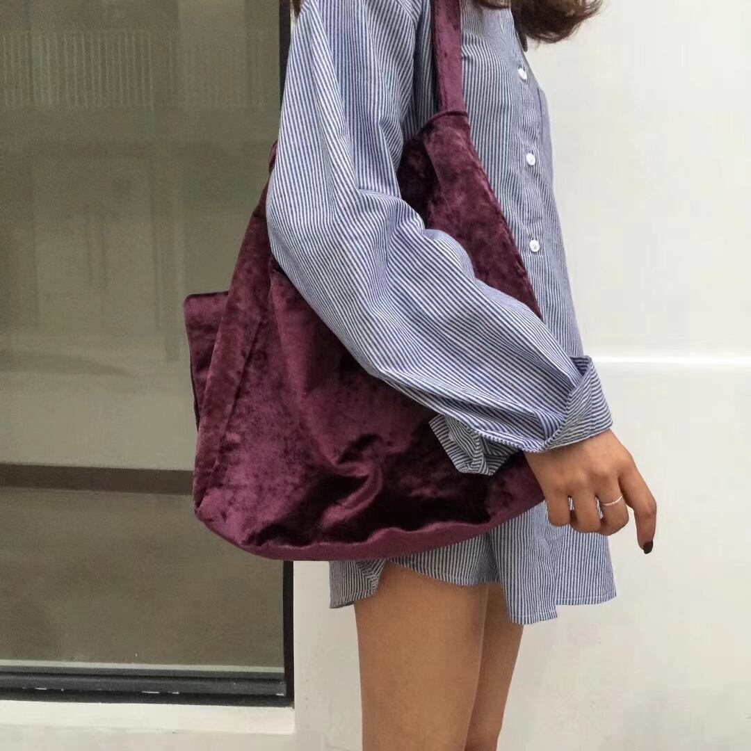 ベロア調 ポーチ付きバッグ　AS19-8810