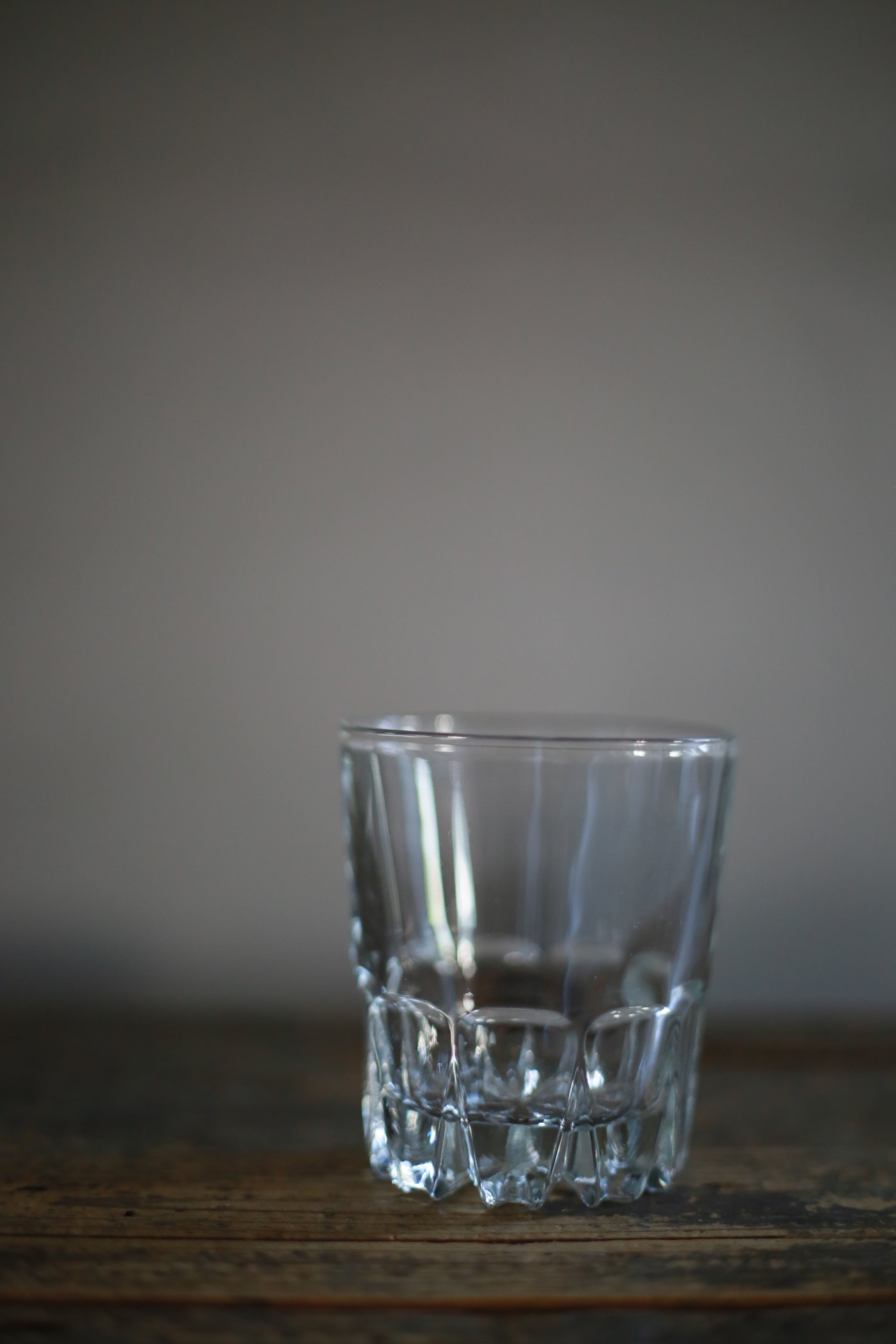 古いベルギーのロックグラス