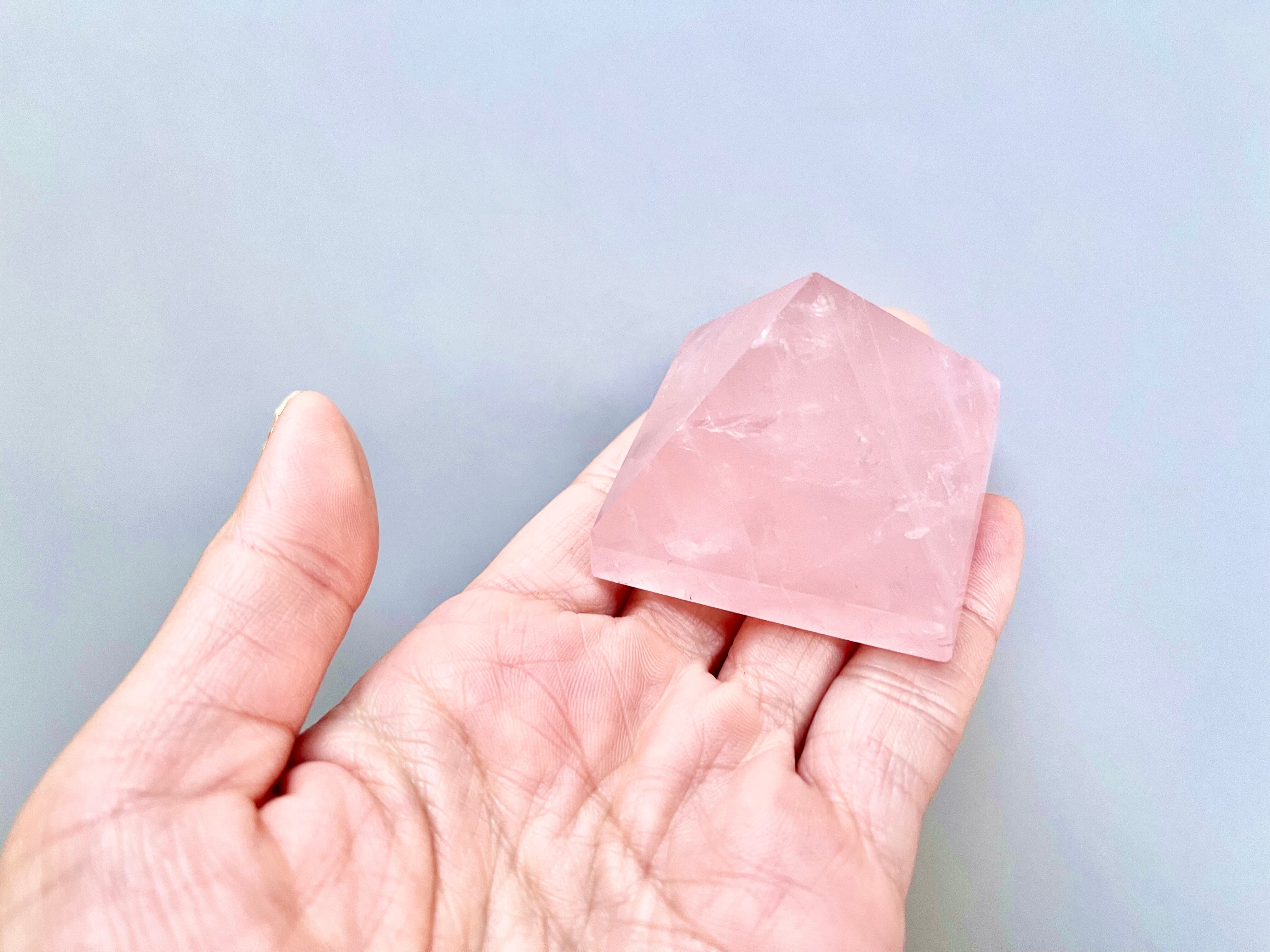 ローズクォーツピラミッド S size☆Rose quartz pyramid S size