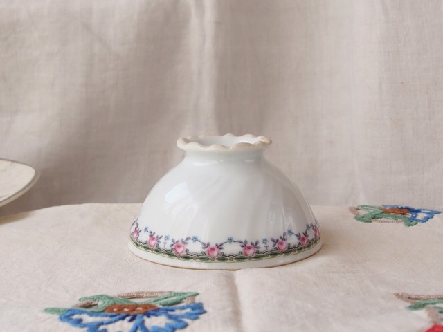 フランスアンティーク　花柄のミニボウル