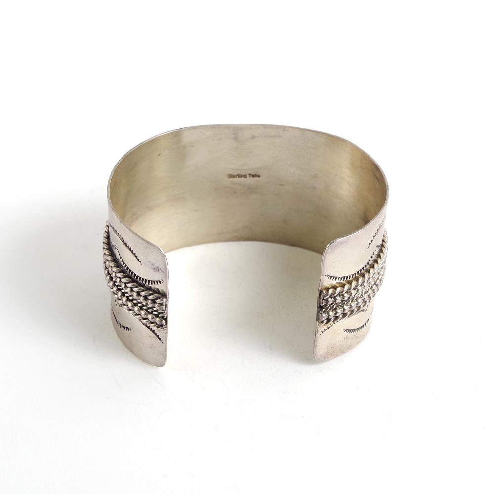 INDIAN JEWELRY インディアンジュエリー】Navajo Stampwork Widebangle
