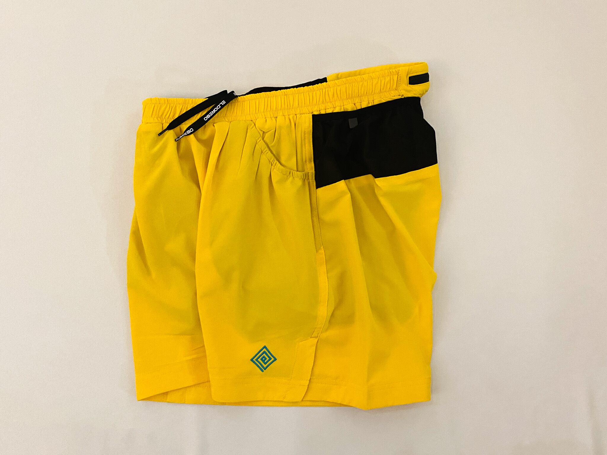 エルドレッソNeo Bikila Shorts(Olive) Sサイズ