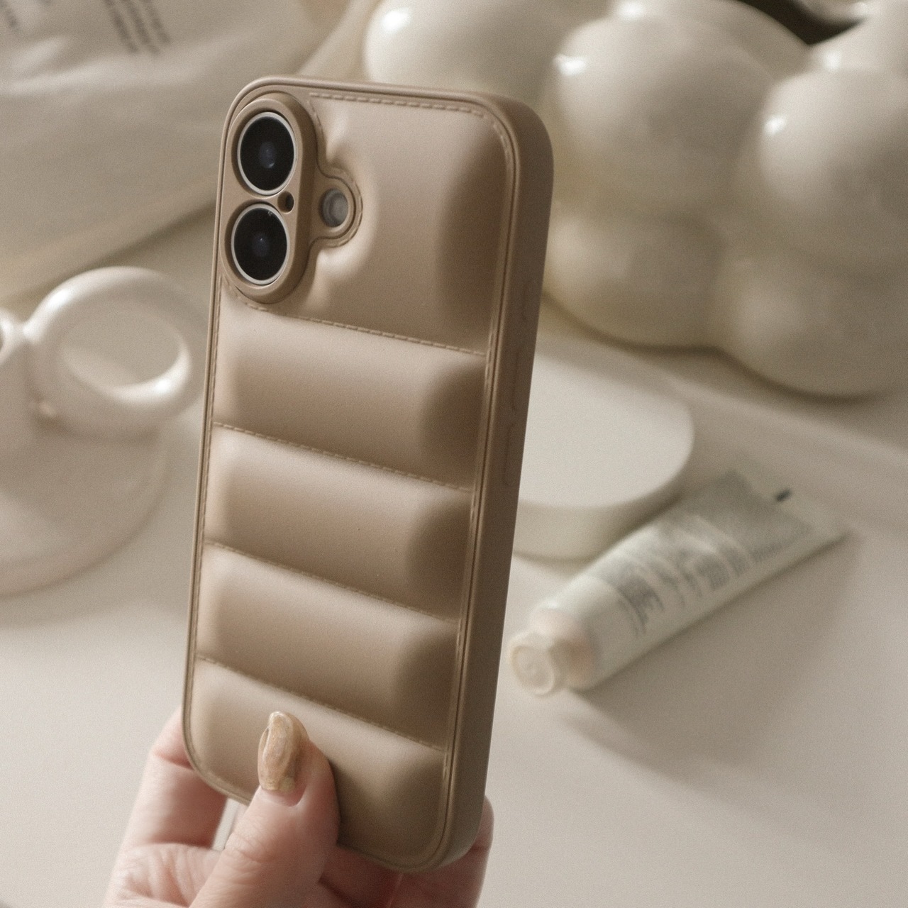 ［ phone case ］plump down