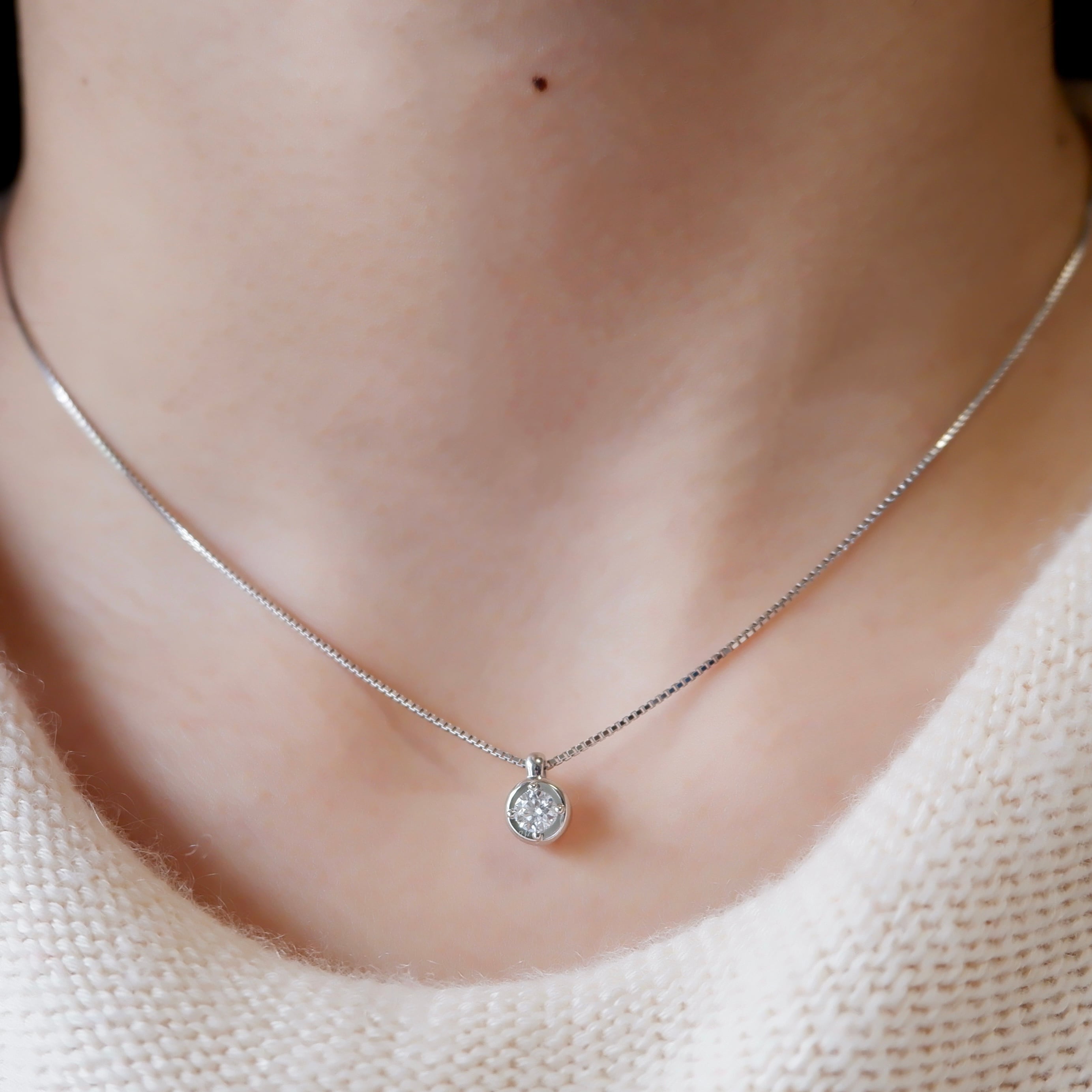 750 TASAKI ダイヤモンド 0.18ct ネックレス ペンダント タサキ 田崎 