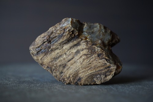 インドネシア産ブルーアンバー Blue Amber 1713