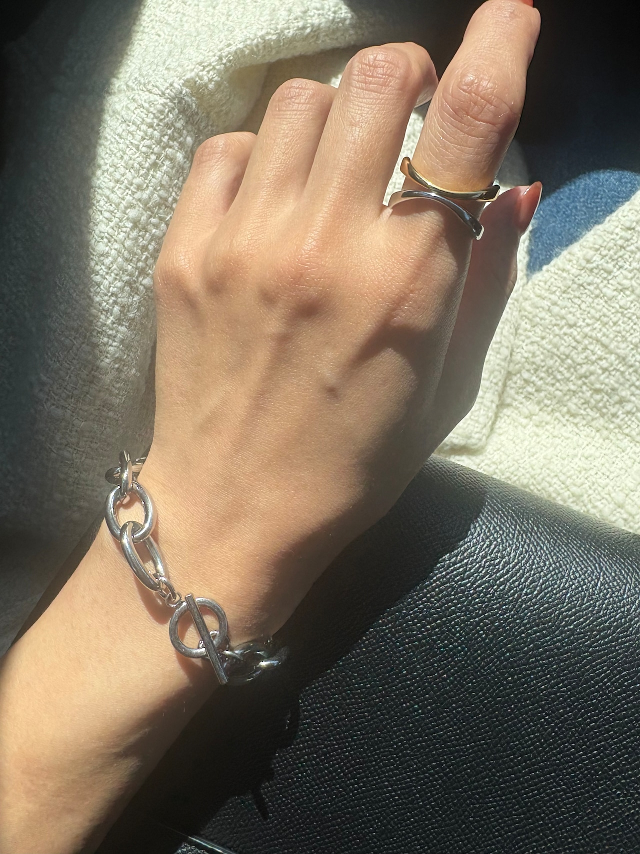 モードチェーンブレスレット