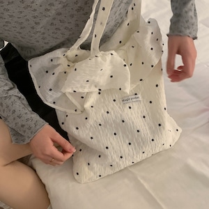 dot frill chiffon tote bag J00303
