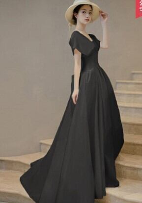 フランス風 パーティードレス 三色ありご指定自由 トレーン 短袖 V  