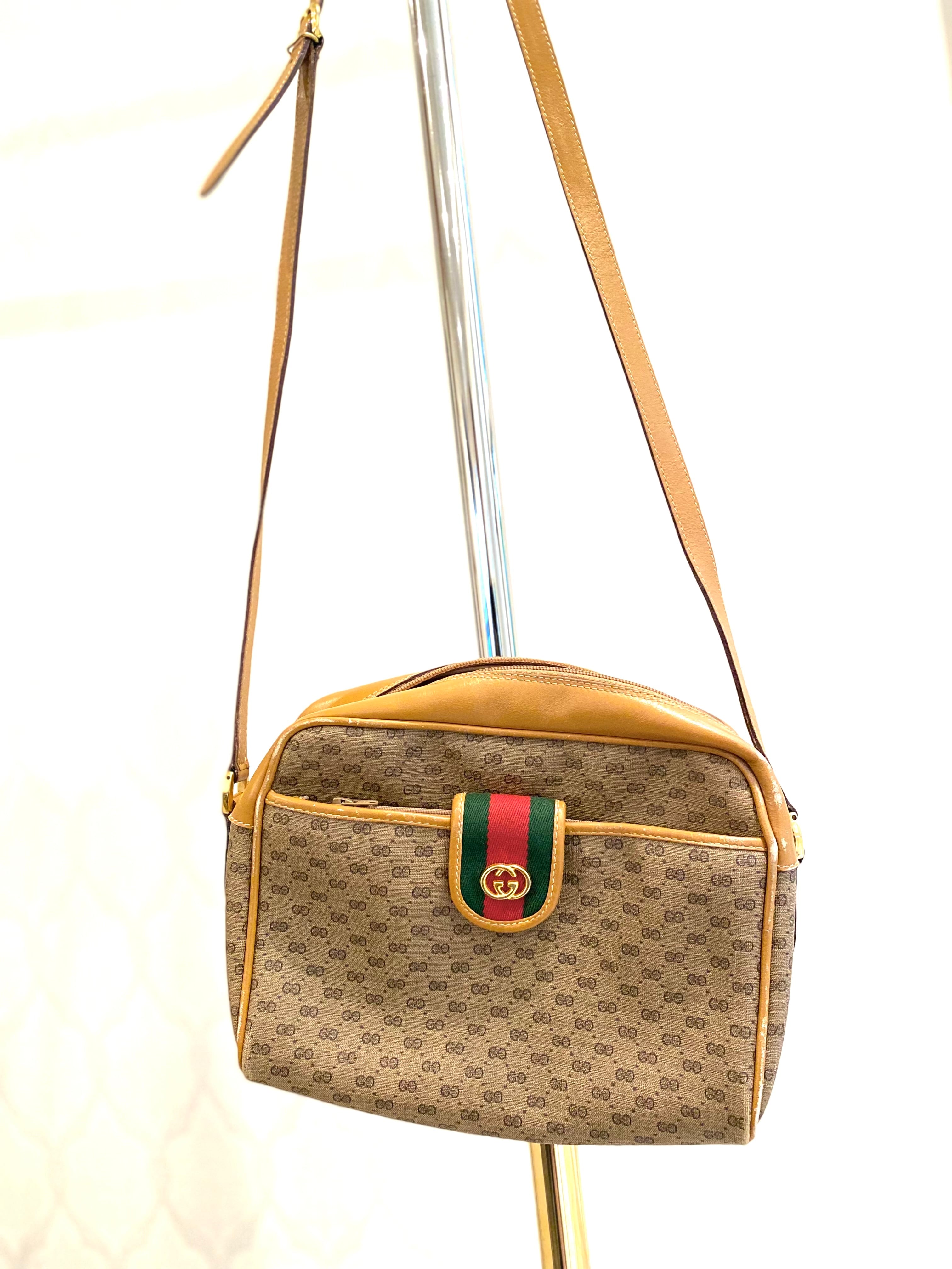 GUCCI オールド ショルダーバッグ PVC マイクロGG シェリーライン