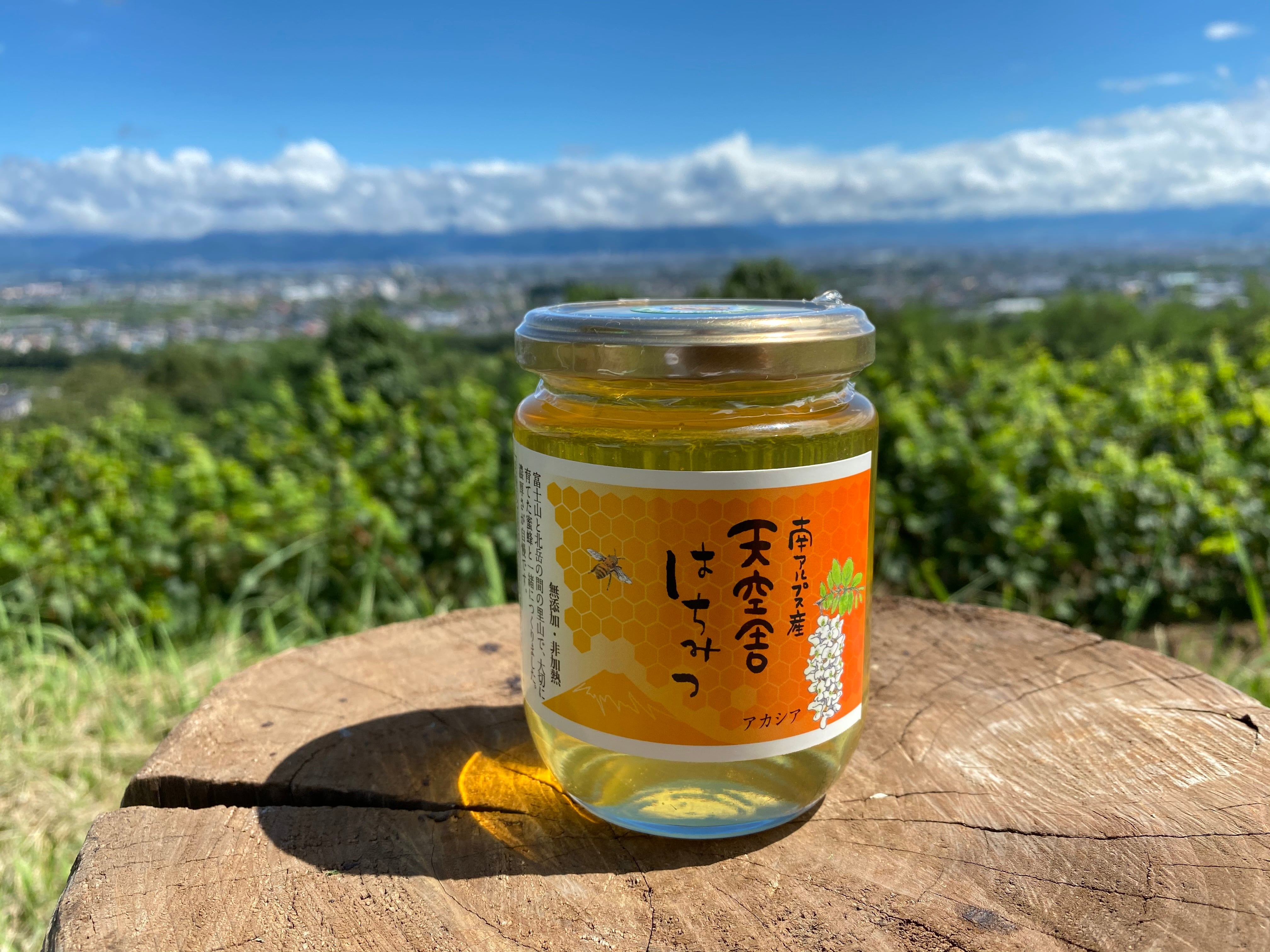 山梨県産　アカシア蜂蜜　1200g（ビン）　1本入り　2023 年5月採り