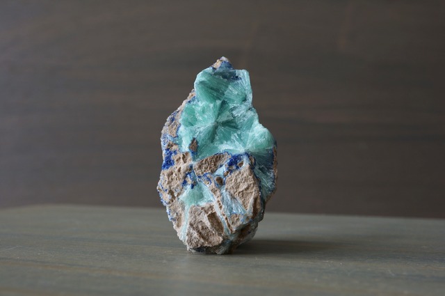 ブルーアラゴナイト/アズライト　Blue Aragonite / Azurite  784