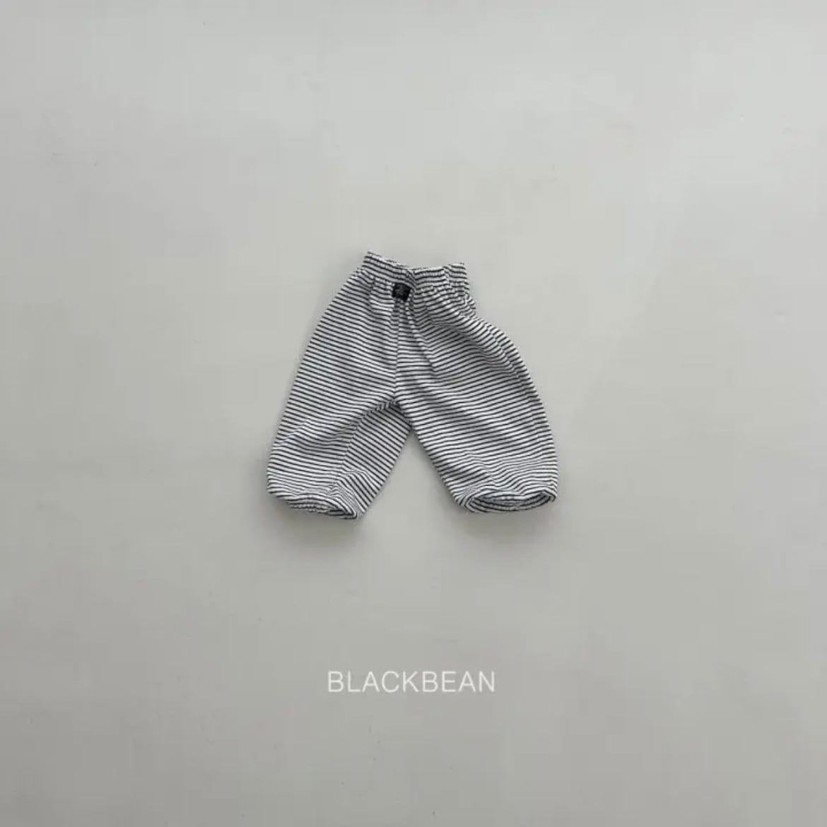 ジャンプパンツ/Blackbean