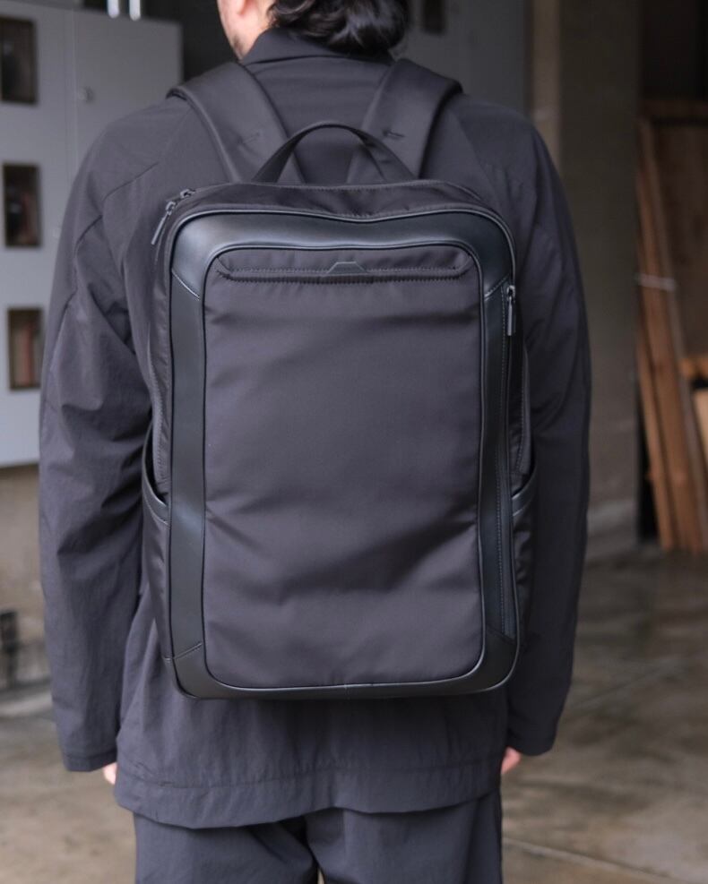 MONOLITH “ BACKPACK OFFICE M “ | Lapel online store
