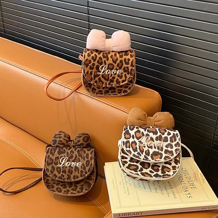 リボンが可愛い キッズ用レオパード柄ミニショルダーバッグ
