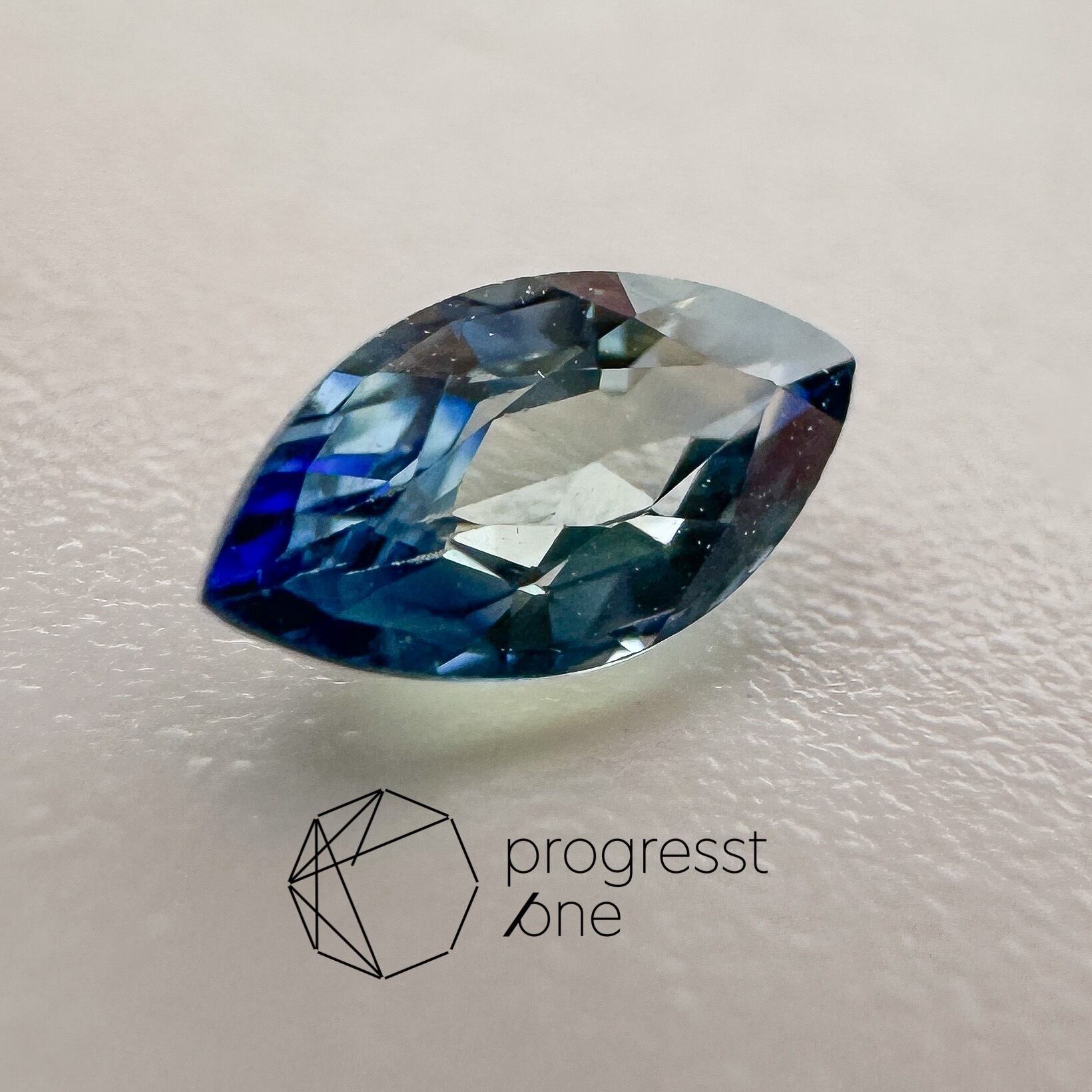 モンタナサファイア0.44ct