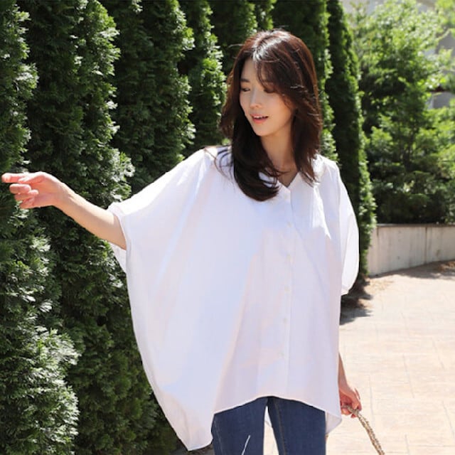 カジュアルシャツ ランタンスリーブ ラウンドカットヘム ナチュラルテイスト ゆったり 袖コンシャス 半袖 Vネック ホワイト シャツ M/L/XL/2XL