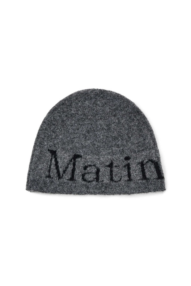 [Matin Kim] MATIN LOGO BOUCLE KNIT BEANIE IN CHARCOAL 正規品 韓国ブランド 韓国通販 韓国代行 韓国ファッション マーティンキム matinkim 日本 店舗