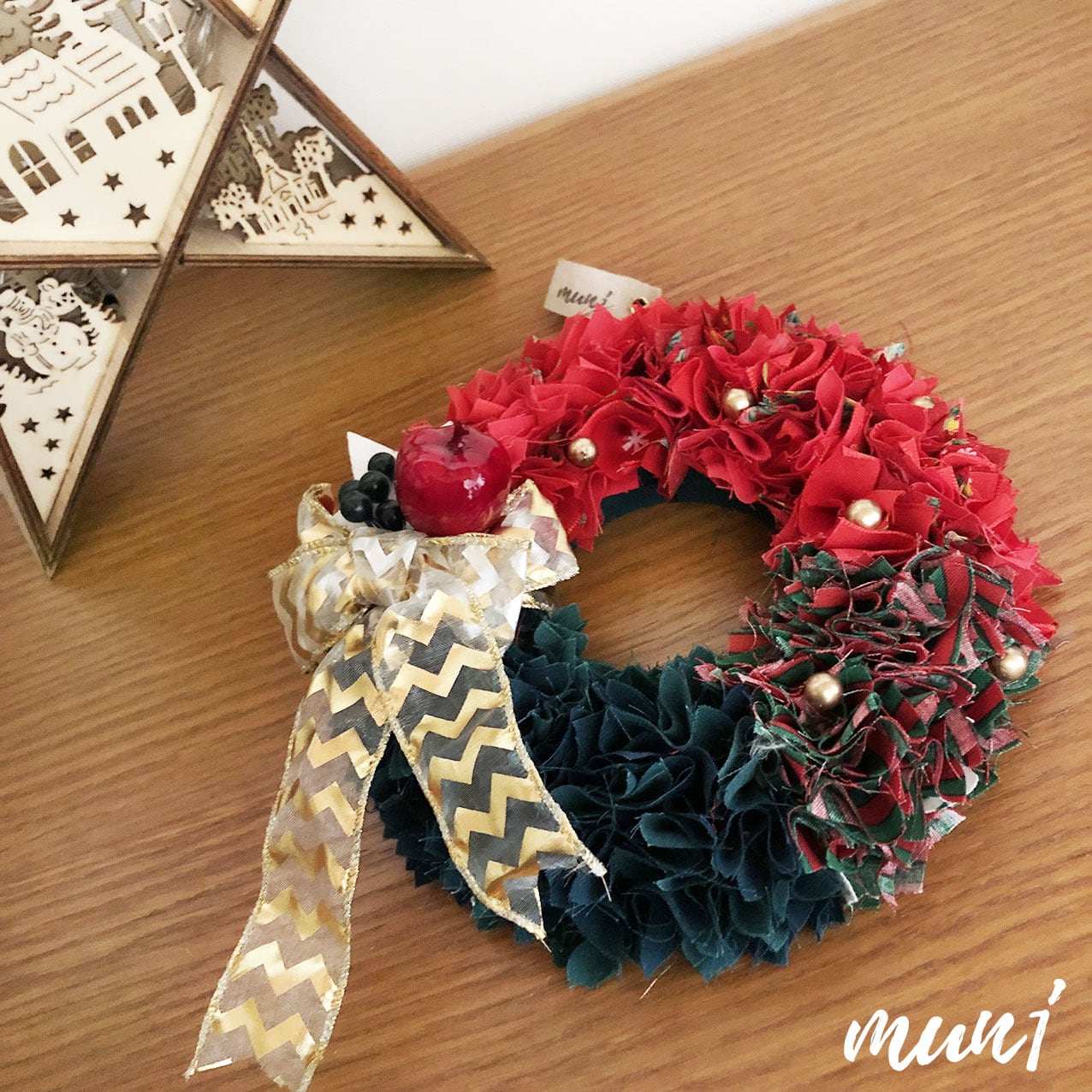X'mas布リース (ゴールドリボン) | mun1' | 【188】フラワーリース