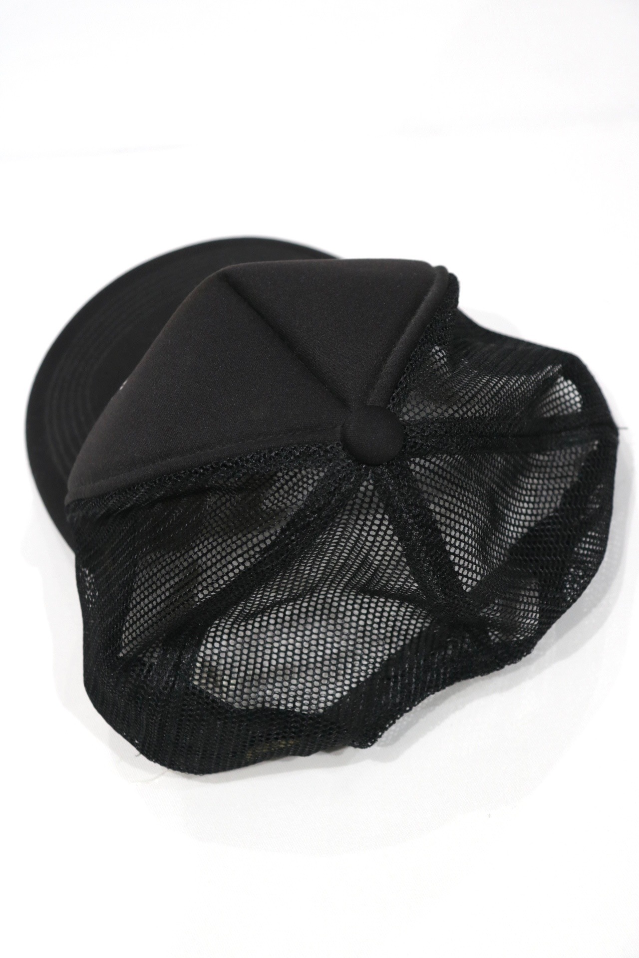 ROSSO logo mesh cap