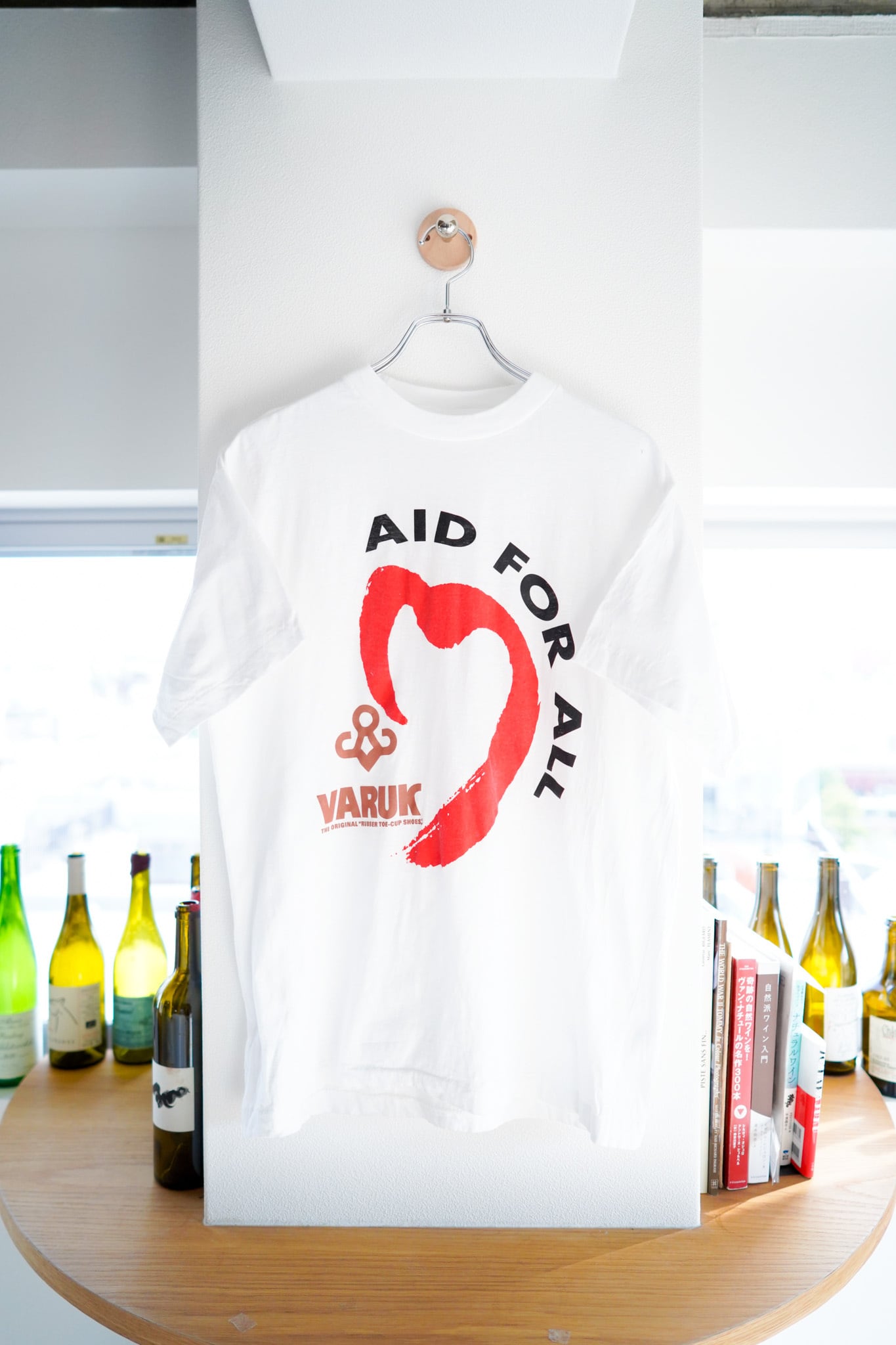 【1980-00s】’Italy Shoes Label' Printed Vintage T-Shirt /5-247