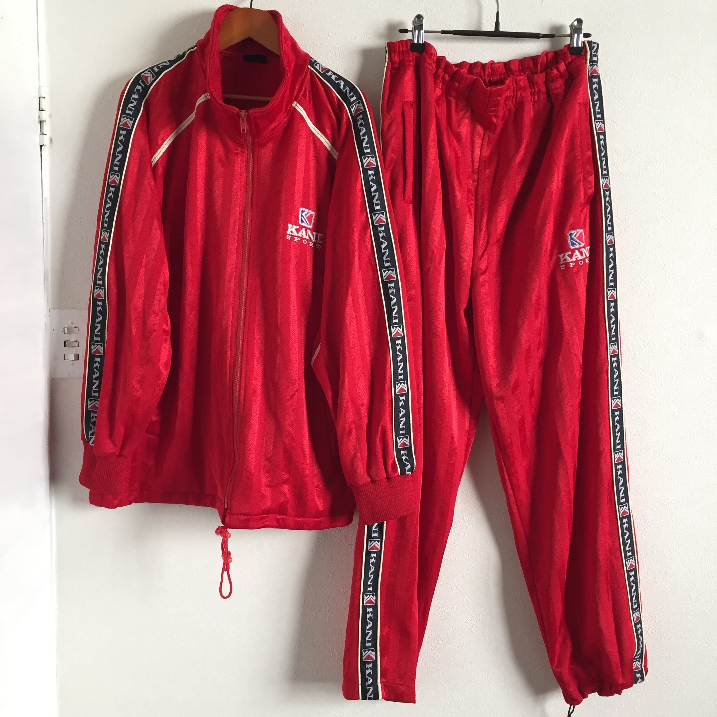 KARL KANI SPORTS 90s バックロゴ サイドラインセットアップ