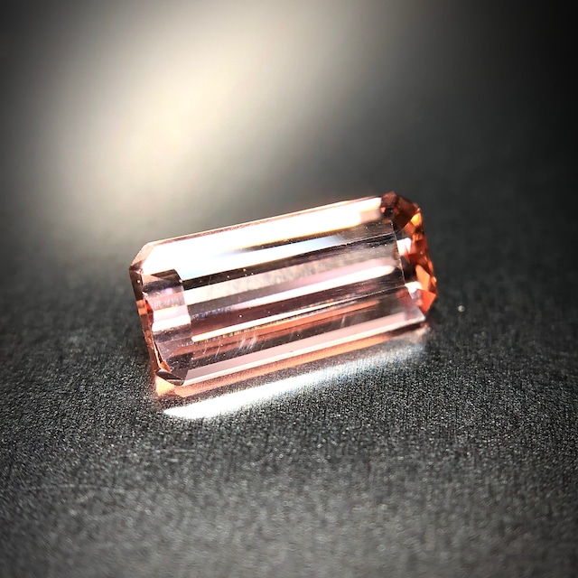 魅惑のシェリーカラー 0.8ct UP 天然 インペリアルトパーズ