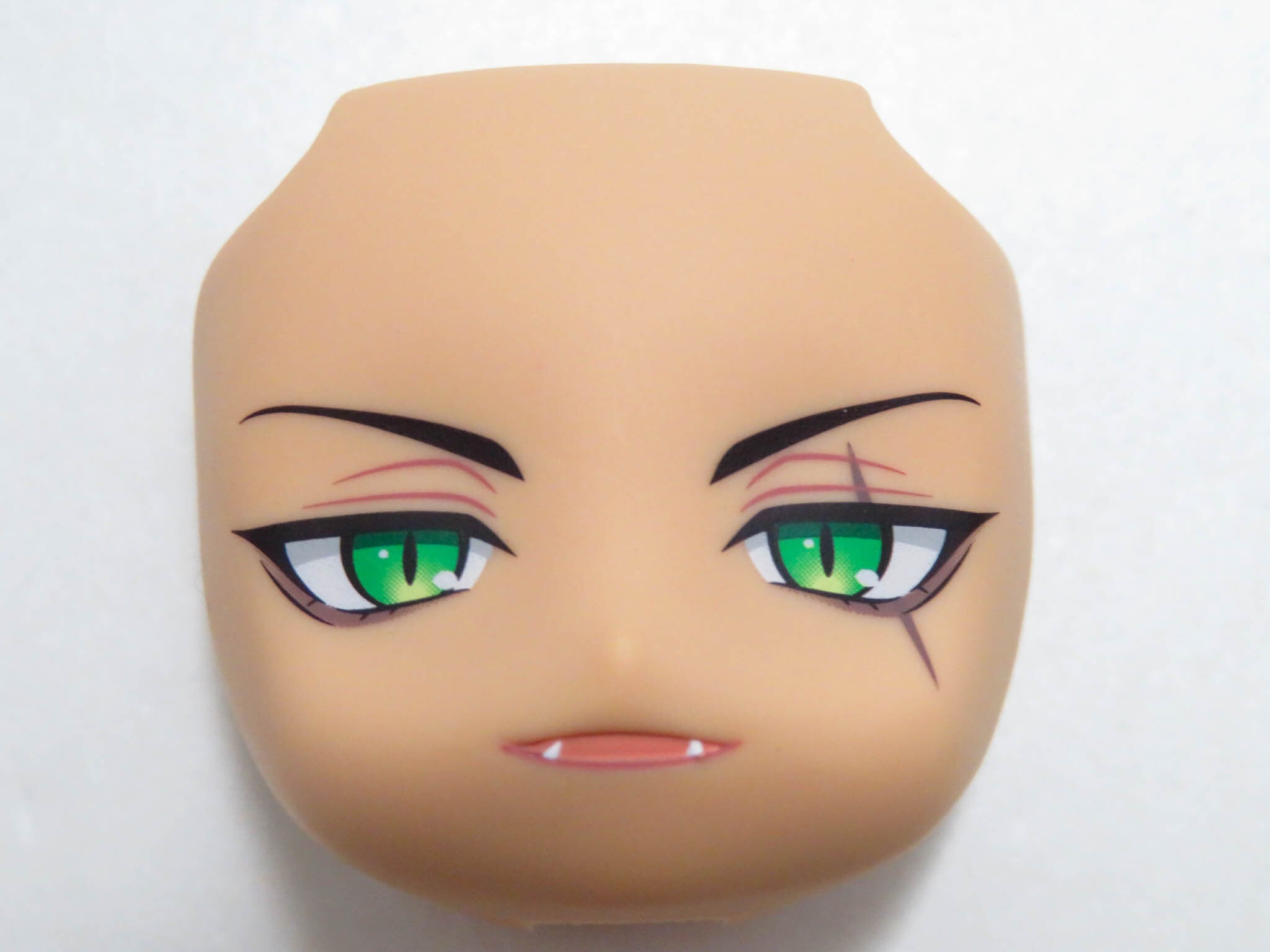 再入荷(A-ランク)【1526】 レオナ・キングスカラー 顔パーツ 普通 ねんどろいど
