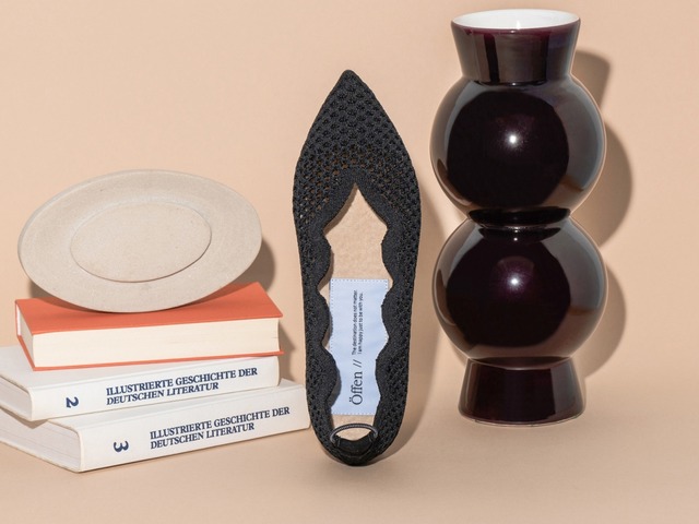 pointed-SCALLOP MESH / BLACK