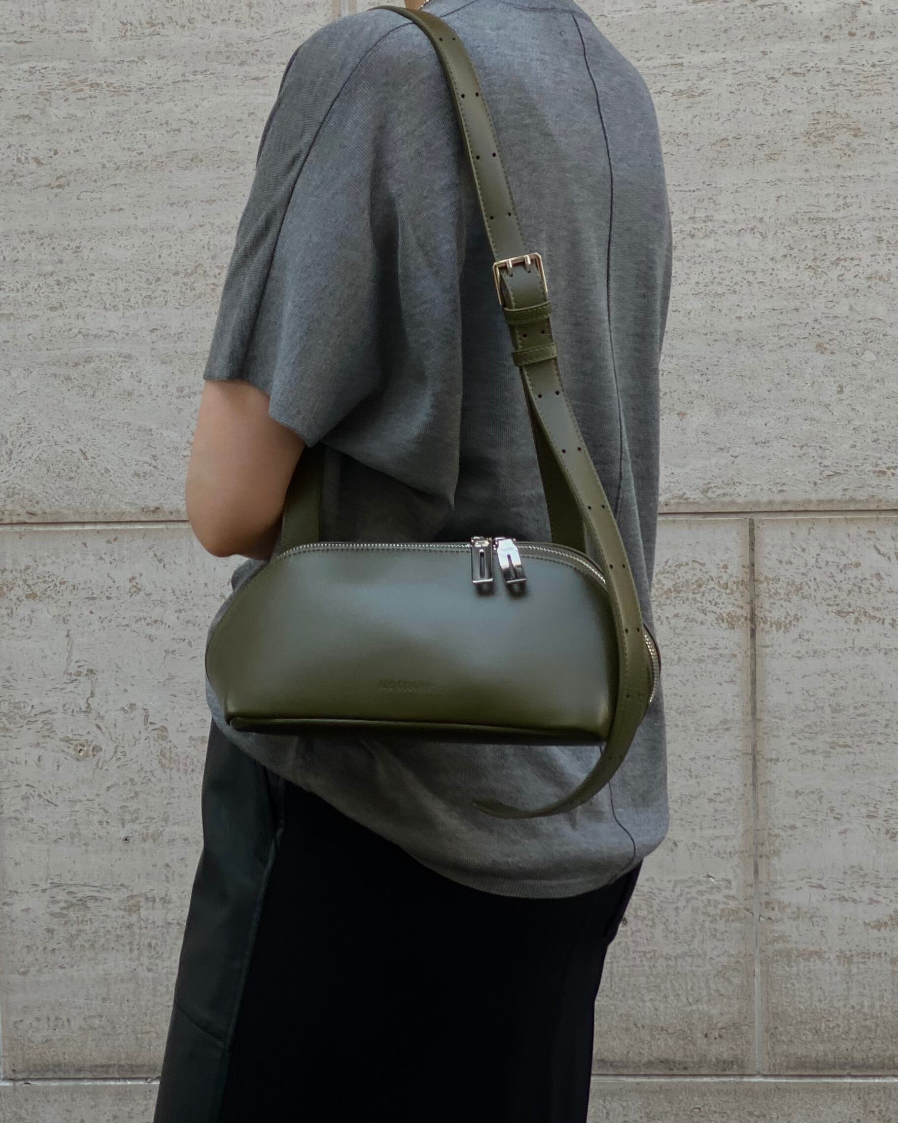 FIGRE BODYBAG|カーキ|ADD CULUMN