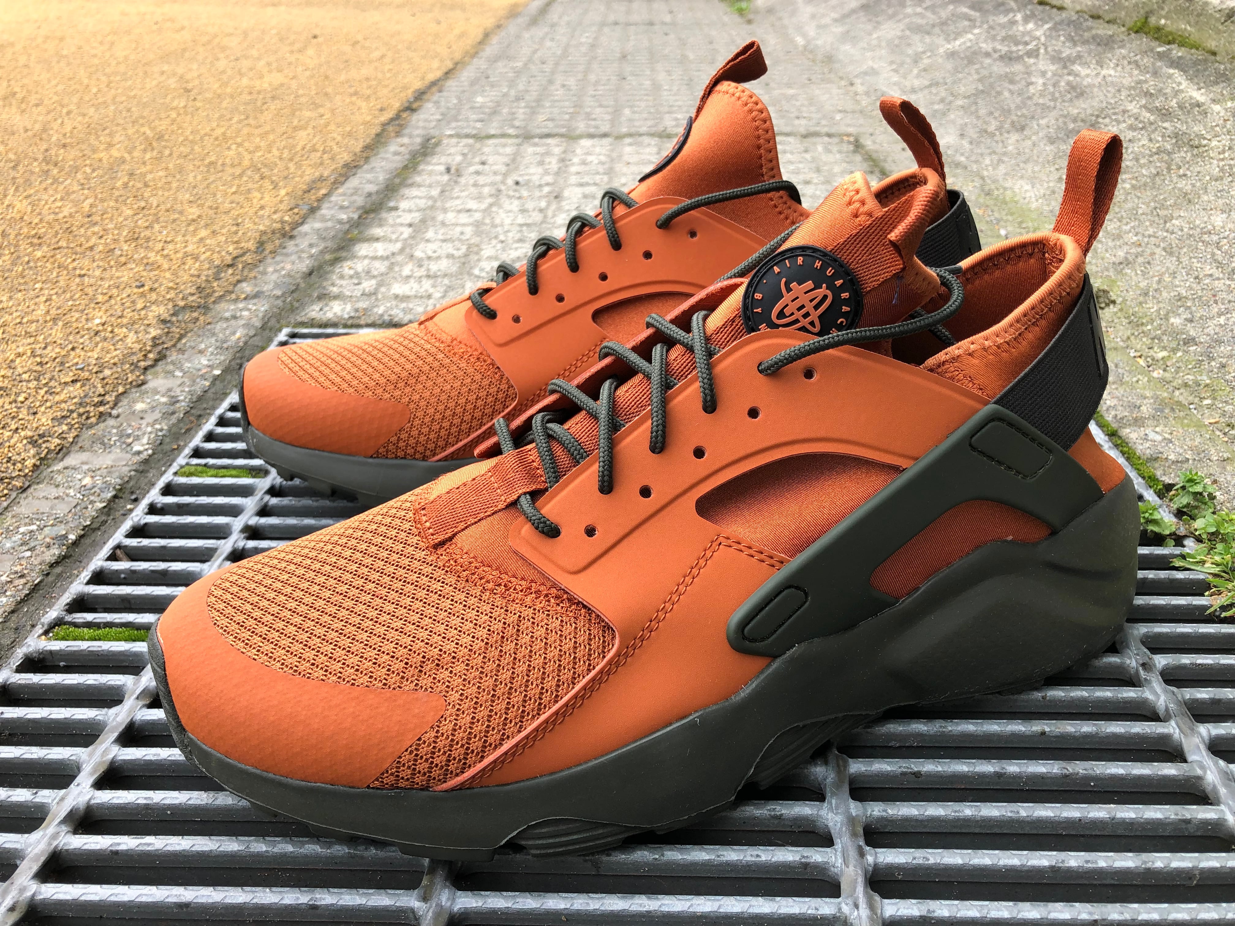 NIKE AIR HUARACHE RUN ULTRA (DARK RUSSET/BLACK-SEQUOIA) | "JACK OF ALL  TRADES" 万屋 MARU