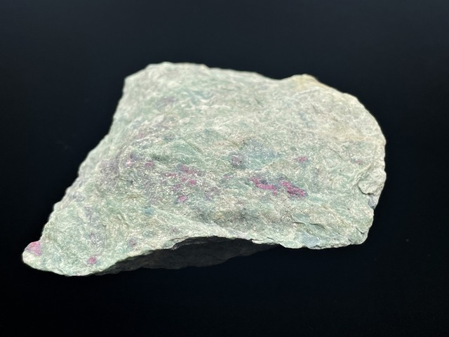 原石（ルビーinフックサイト）