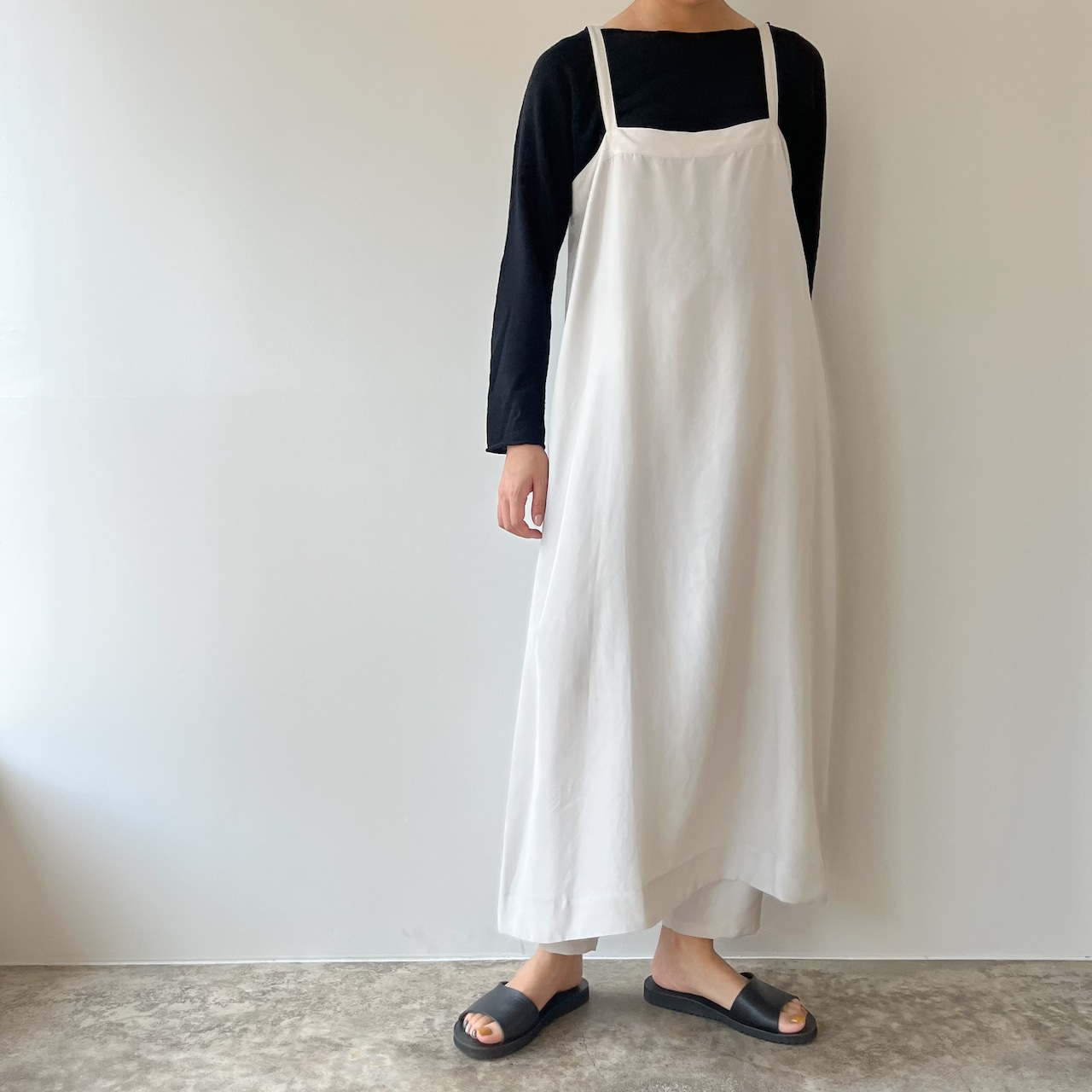 Yoli Silk strap onepiece | Vie 