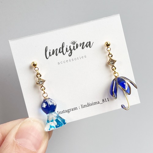 【片耳販売】晴れを願う 小さなミニチュアてるてる坊主ピアス イヤリング イヤーカフ チャーム