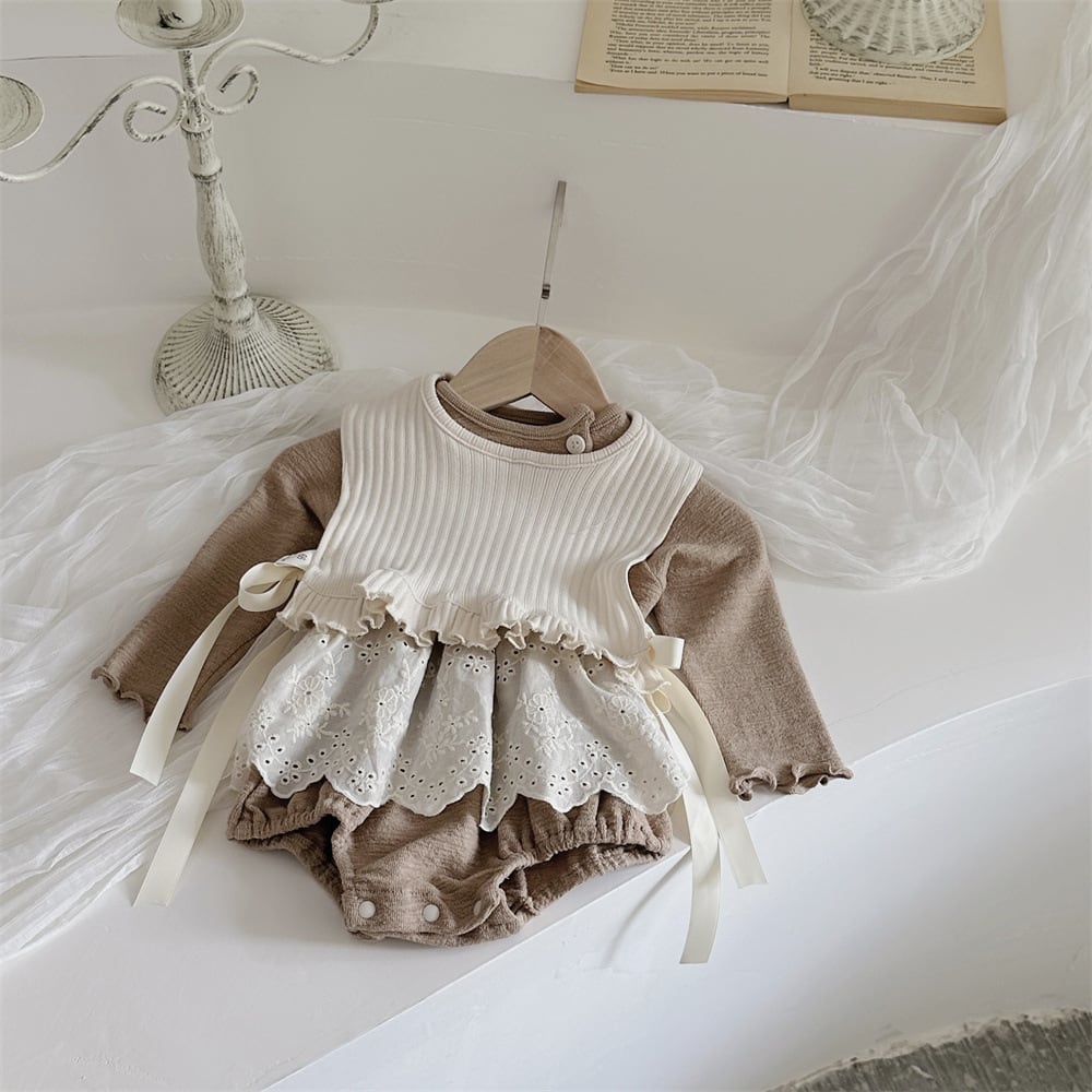 【BABY】秋新作 花柄ナチュラルロンパース