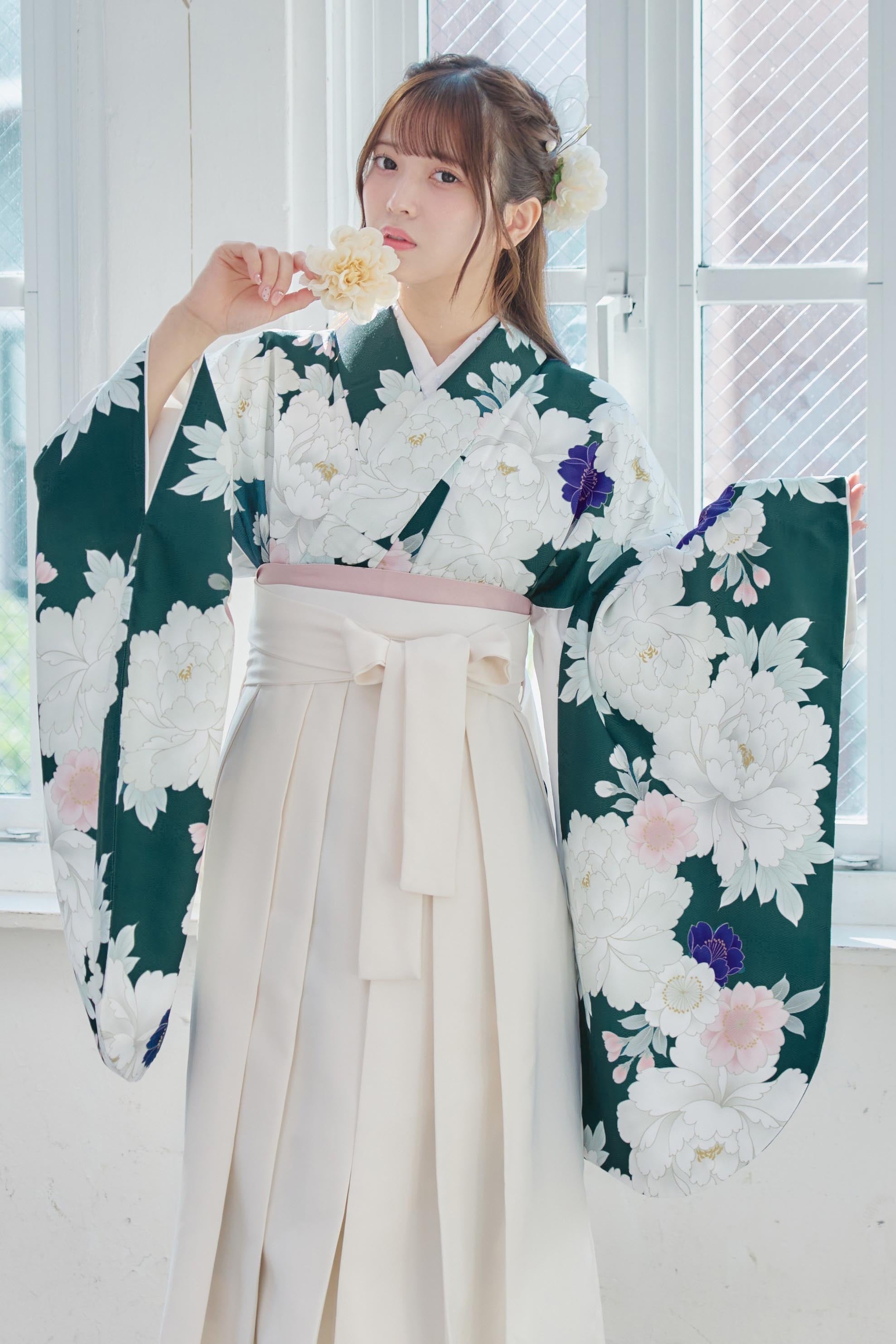 袴4点set】華やかに咲く春のぼたん（グリーン）A9WWH/MC | ANDESIR