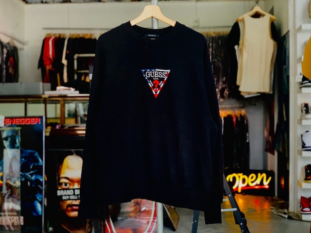 GUESS × atmos USA COLLECTION CREWNECK BLACK MEDIUM 30 7700