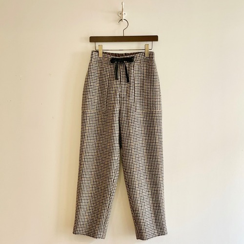 C30505　British Tweed Soft Tapered Pants